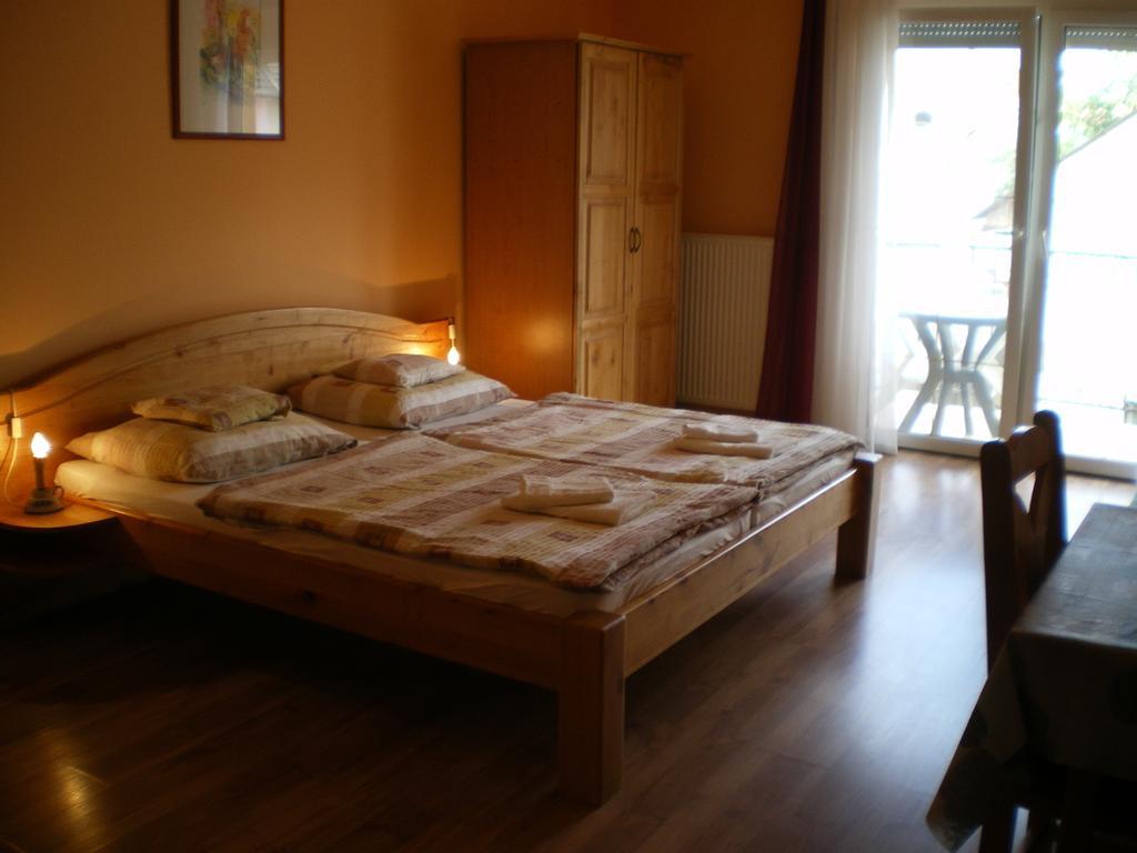 Mediterran-Apartmanok-Гаркань Номер фото